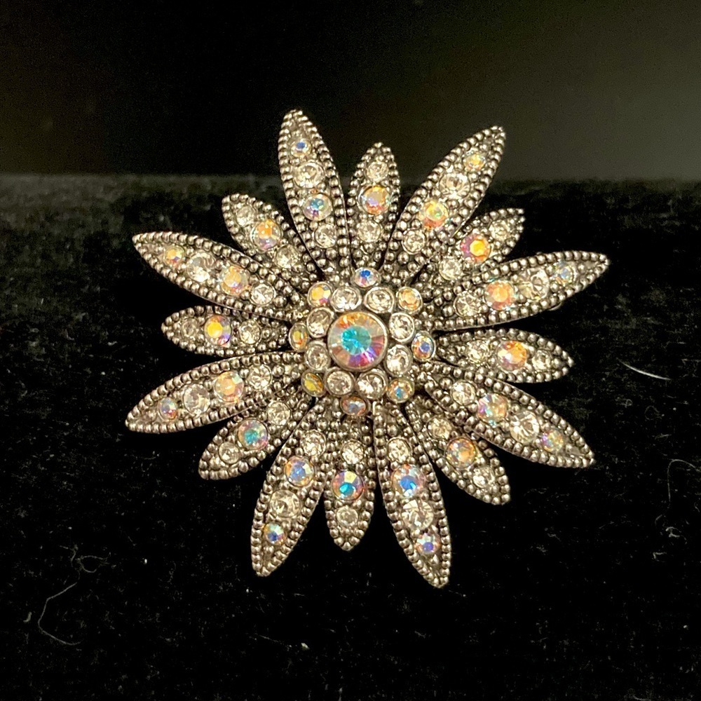 Joan Rivers Swarovski Crystal Brooch​​